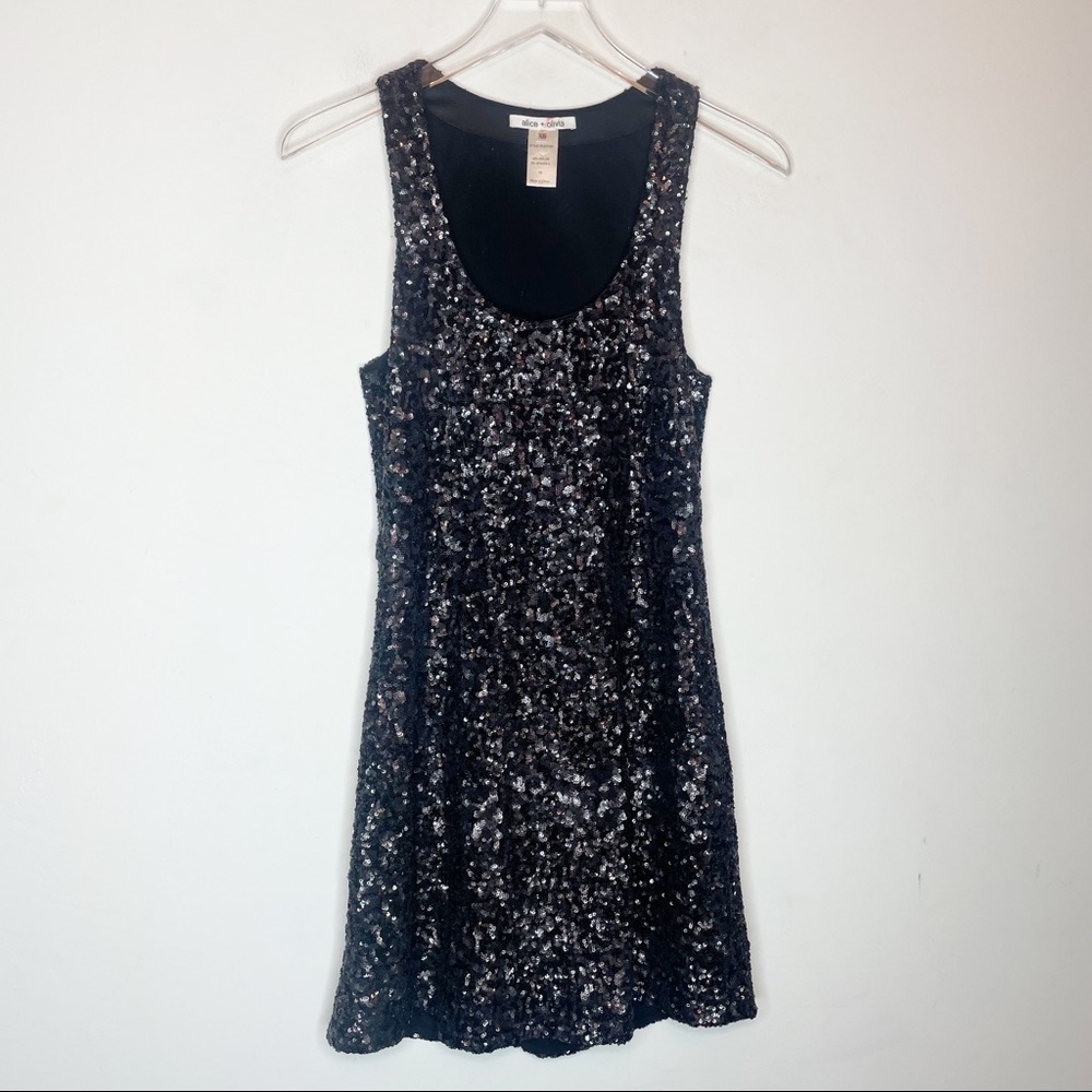 Alice + Olivia || Black Sequins Dress. Size XS